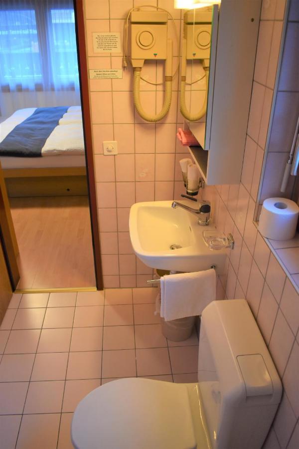 Appartementhaus Crystal Tasch Bagian luar foto