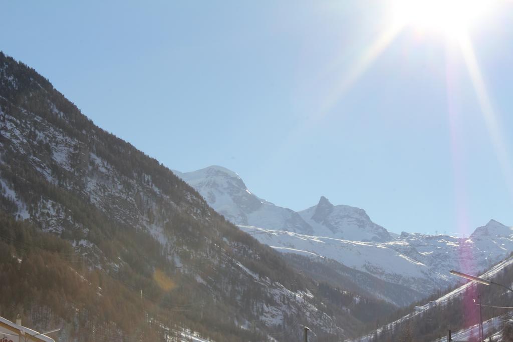 Appartementhaus Crystal Tasch Ruang foto